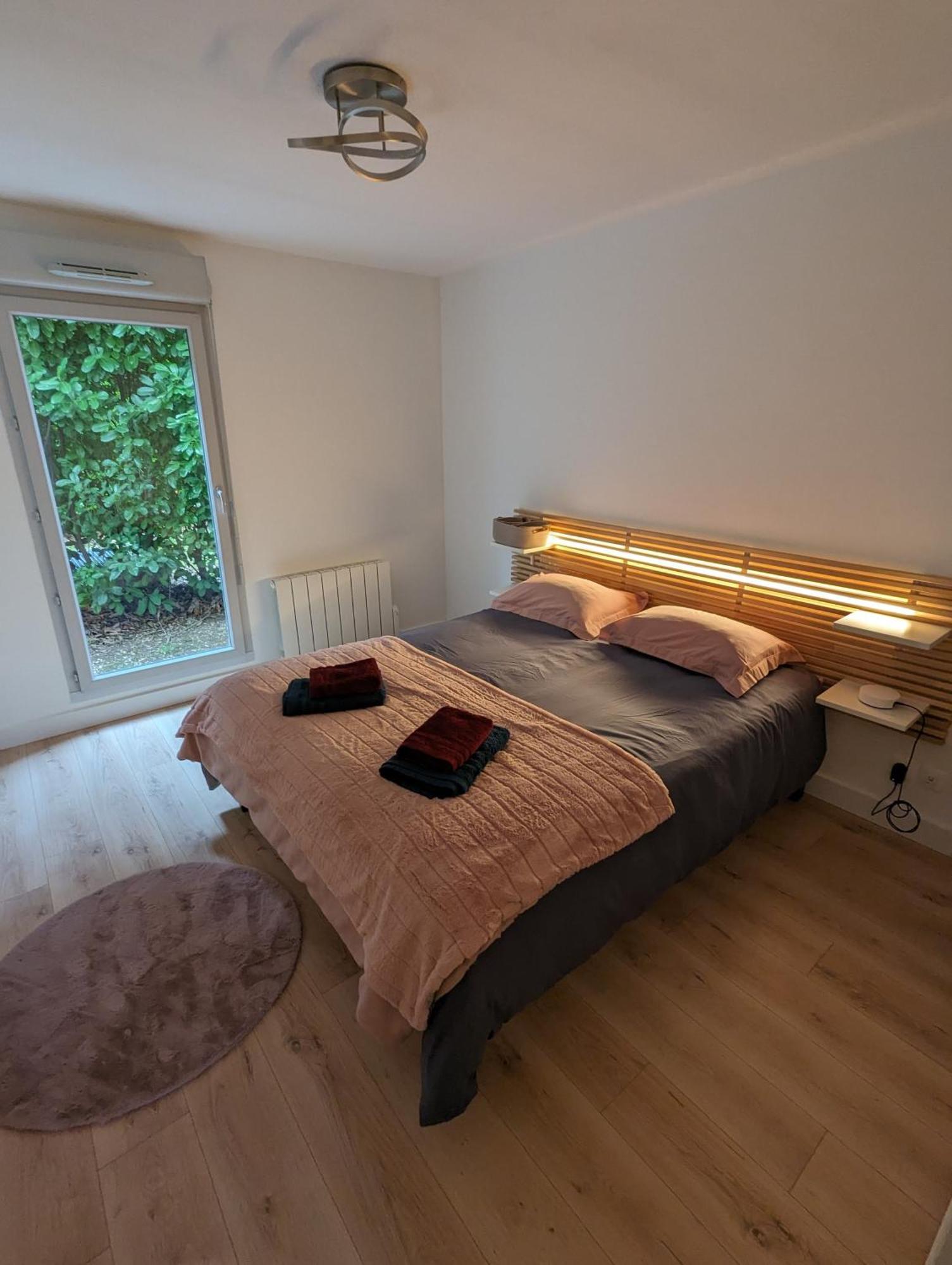 Comfort And Tranquility Near Lyon And Groupama Stadium, 4 Personnes Meyzieu Εξωτερικό φωτογραφία